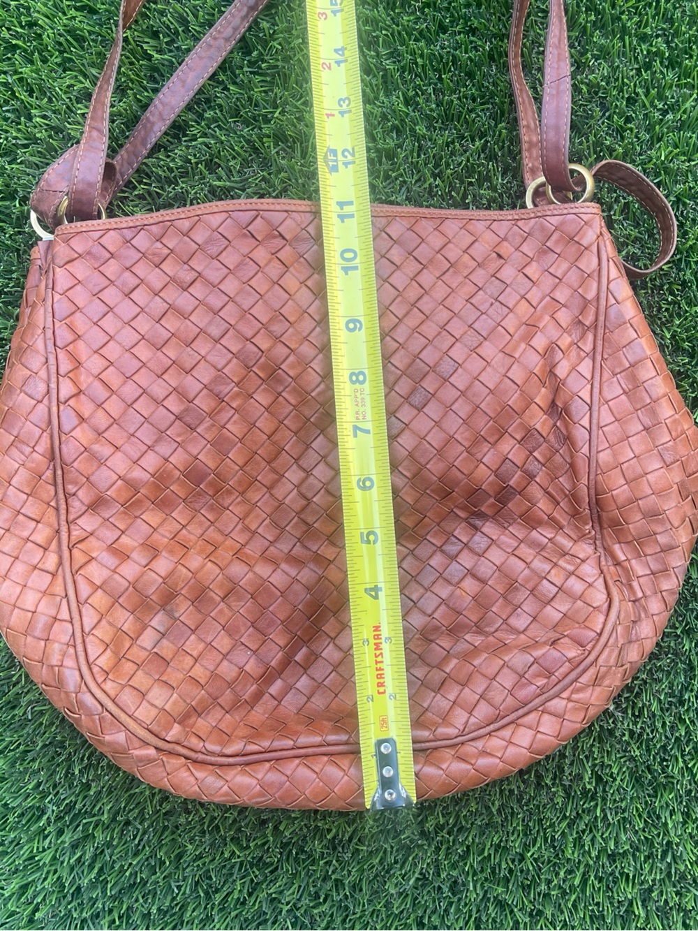 Vintage Bottega Veneta Intrecciato Leather Hobo Bag - Dual Aesthetic
1980s - Picture 14 of 17